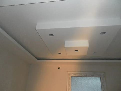 stufige Trockenbau Decke