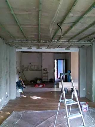 Trockenbau Decke verkleiden Lattung