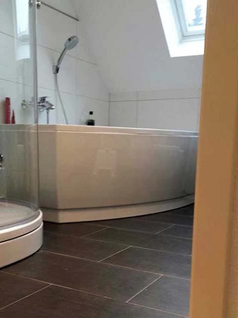 Trockenbau Badezimmer Dachschräge